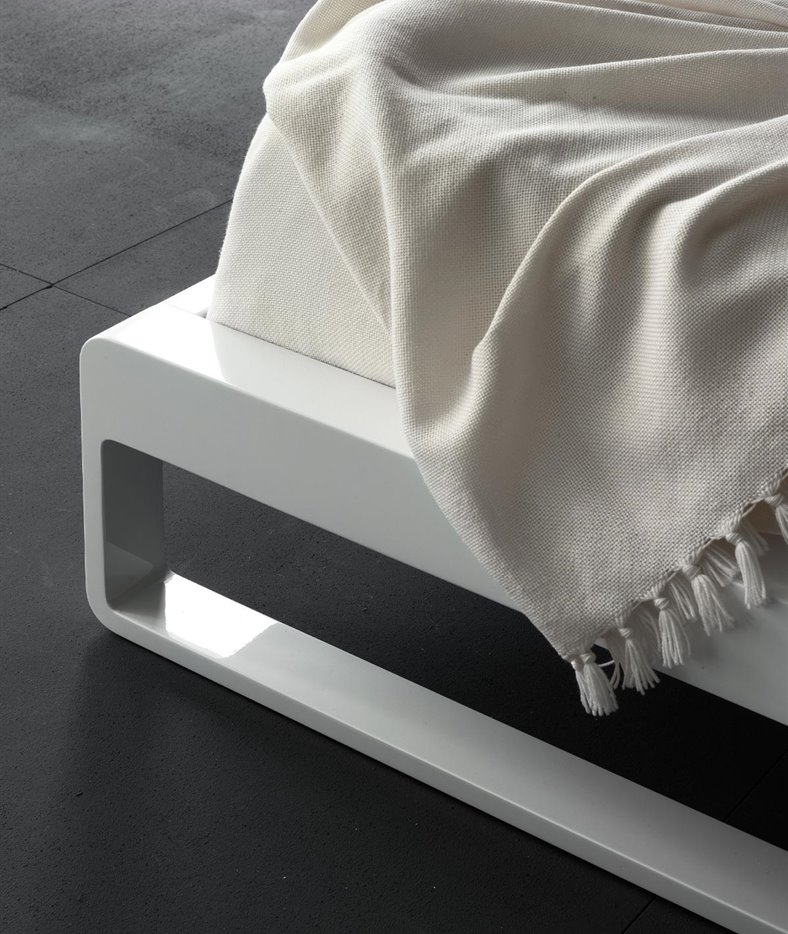 Designbed DeanMartin SerieO BedHabits 17